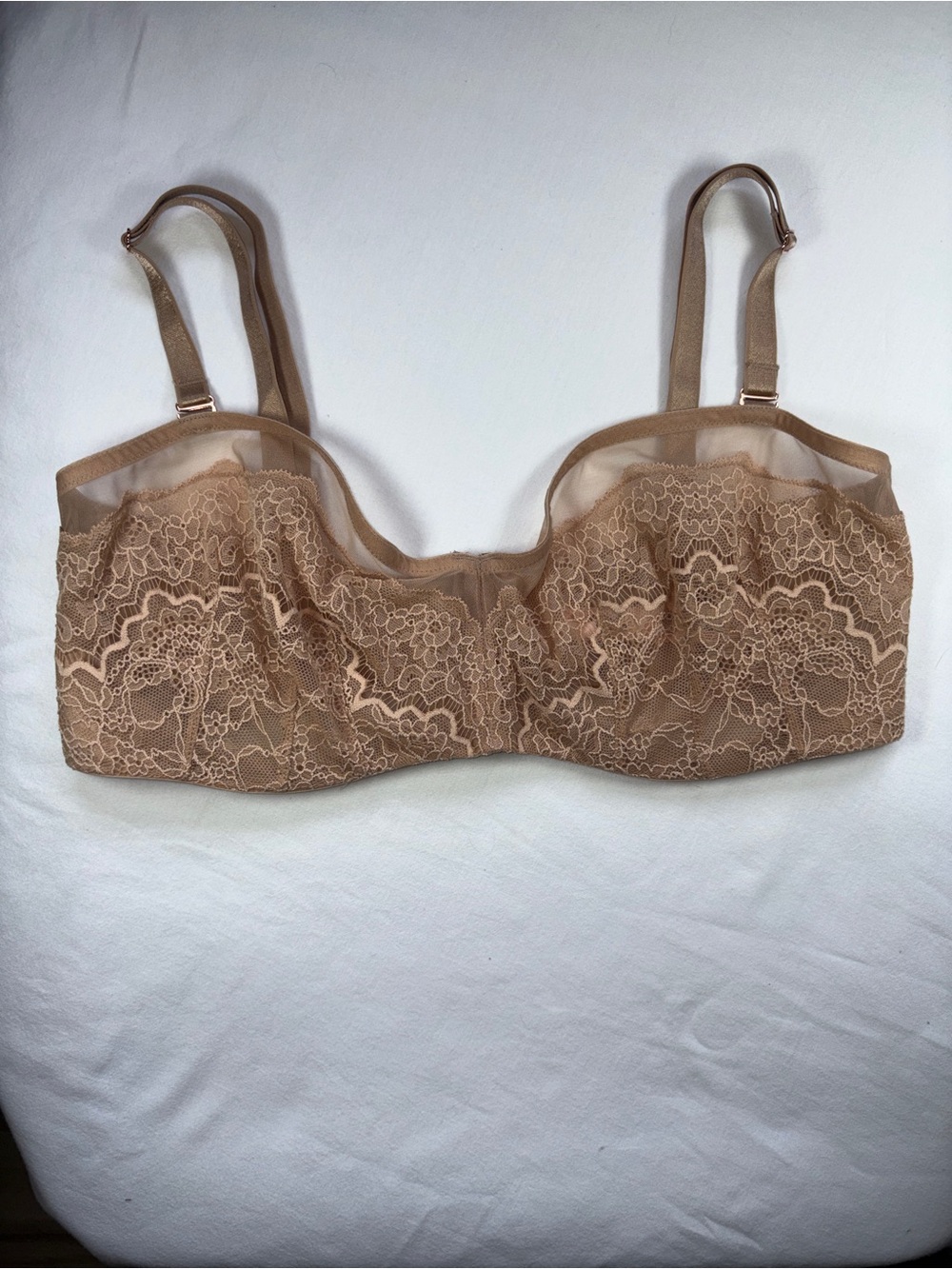 Victoria's Secret Nude Beige Lace Unlined Strapless Minimizer Bra 36DDD